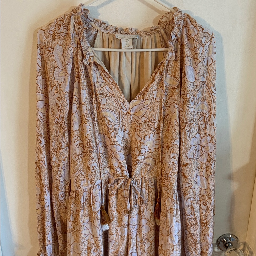 House of Harlow 1960 Brown, Gold & Lavender Floral Mini boho